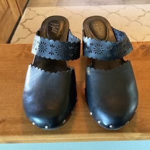 J Jill Black Leather Clogs